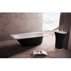 Freestanding solid surface bathtub